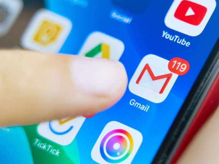 Cara Read Semua Email Gmail di iPhone