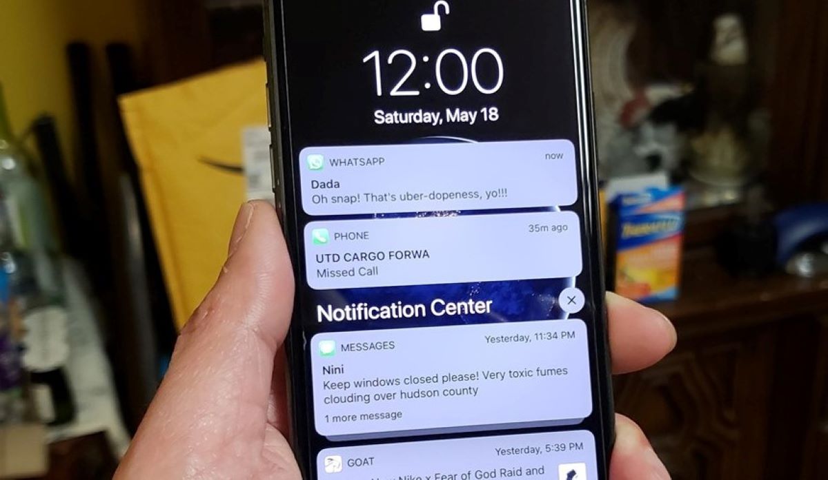 Cara Mengatasi Notif WhatsApp Tidak Muncul di iPhone